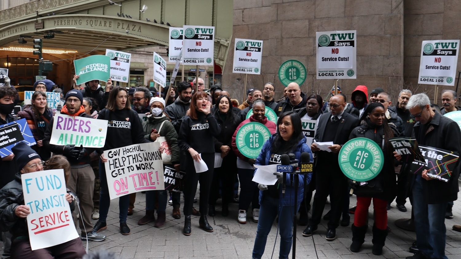 Why a Prominent Funder of Public Transit Advocacy Is Closing Its Doors